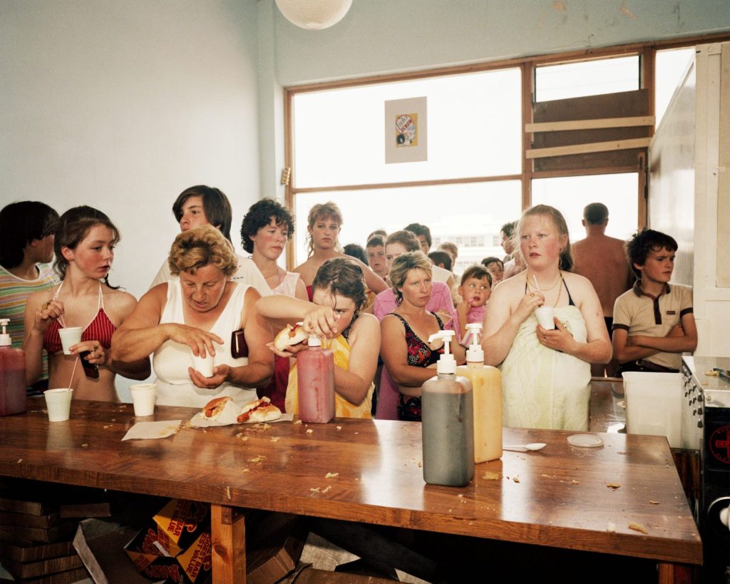Fotografía de Martin Parr pertenciente a su seré sobre el turismo británico en los años 80